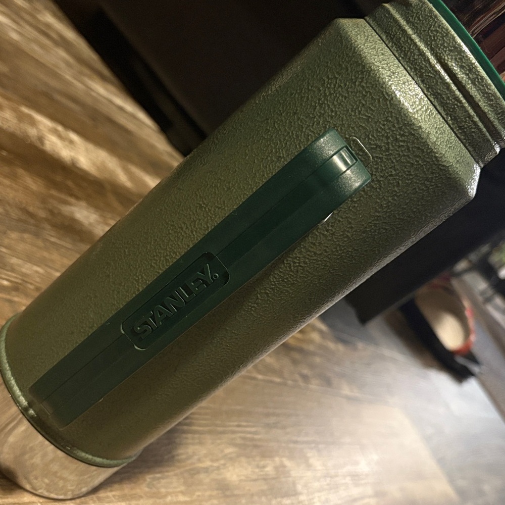 Stanley Classic Green Bottle